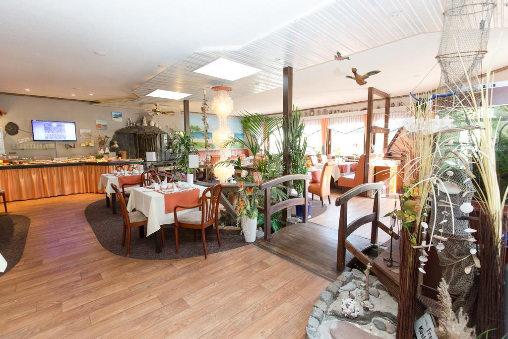 Hotel Garni Am Deich ซิงสท์ ภายนอก รูปภาพ